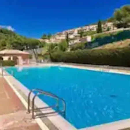 47m² Vue 180° Piscine Parking