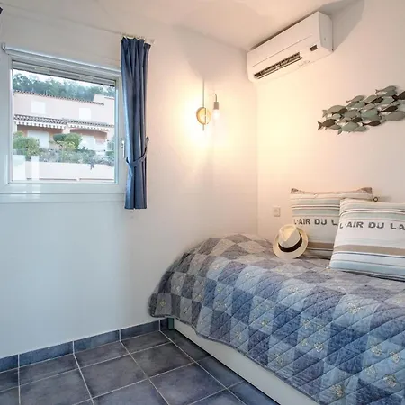 47m² Vue 180° Piscine Parking Apartment *